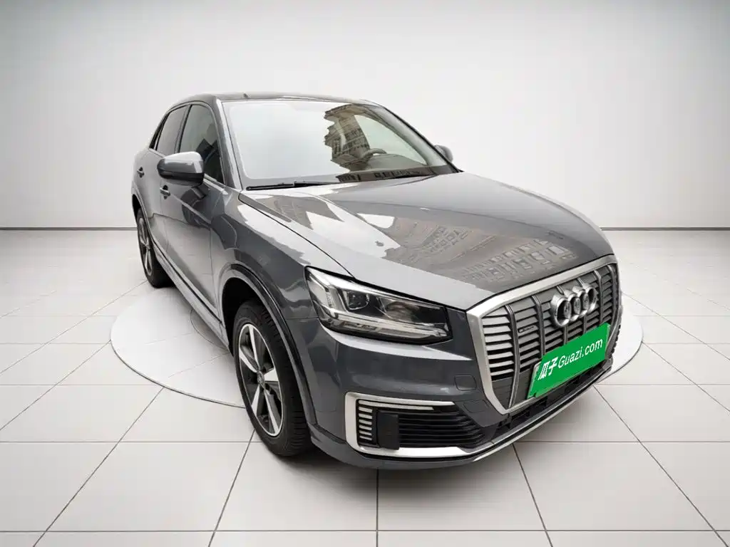 Audi Q2L e-tron — миниатюра 24
