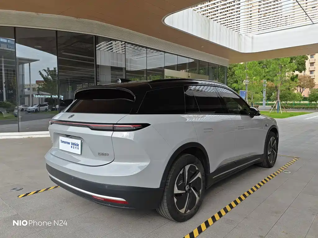 NIO ES6 — миниатюра 5