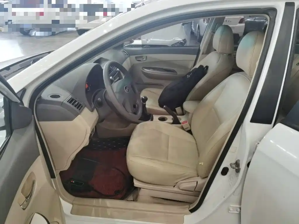 BYD L3 — миниатюра 15