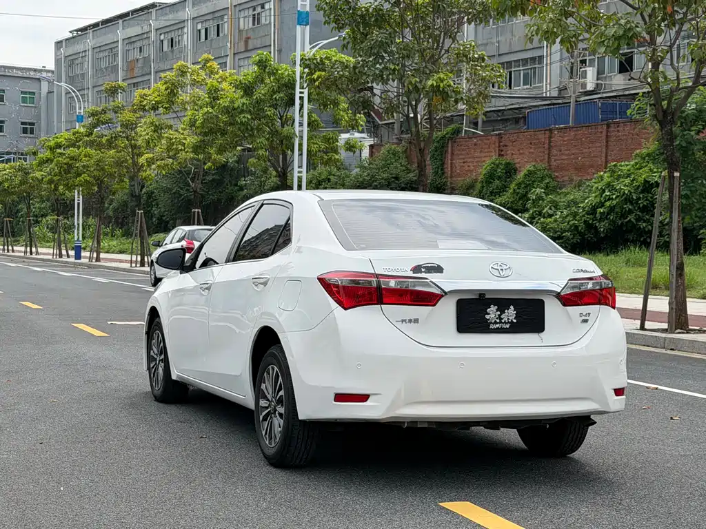 Toyota Corolla 2018 1.2T S-CVT GL Smart