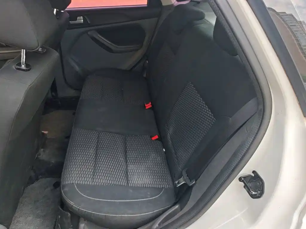 Ford Focus — миниатюра 17
