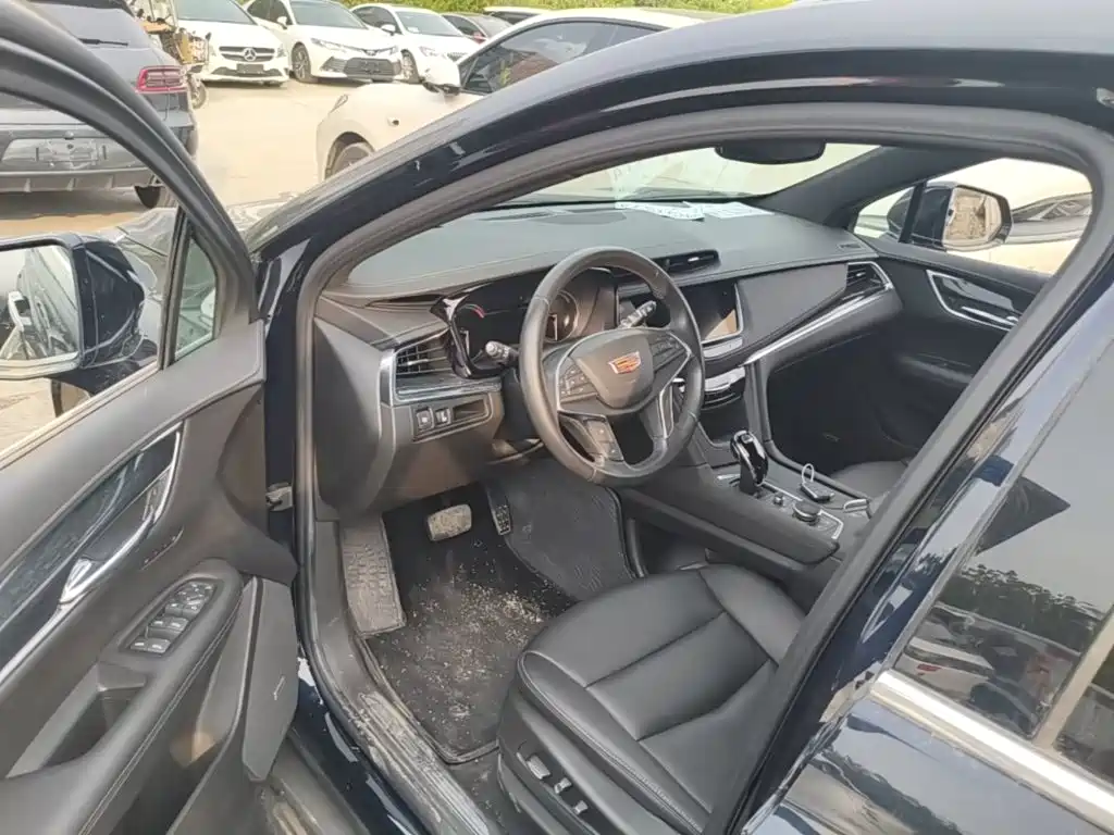 Cadillac XT5 — миниатюра 16