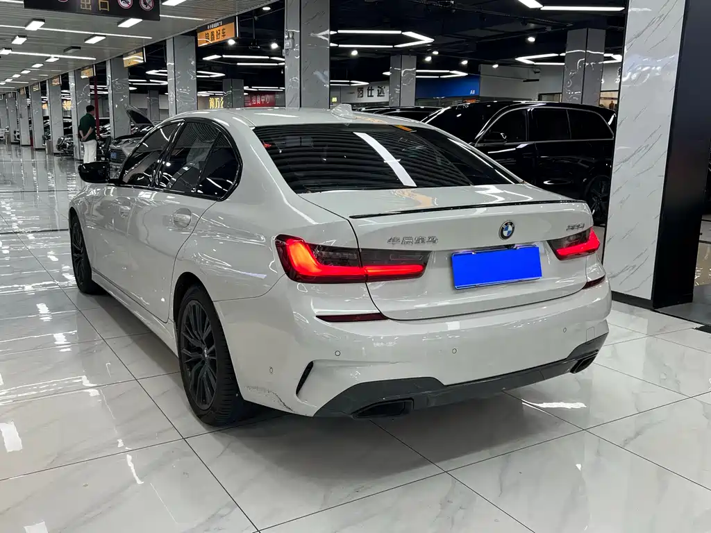 BMW 3 Series 3 2022 325i M Sport