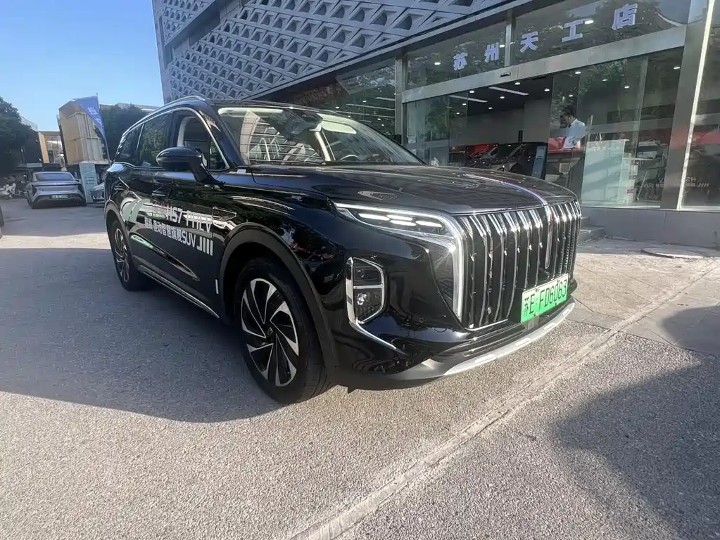 Hongqi HS7 PHEV 2025 2.0T PHEV 200 6 мест