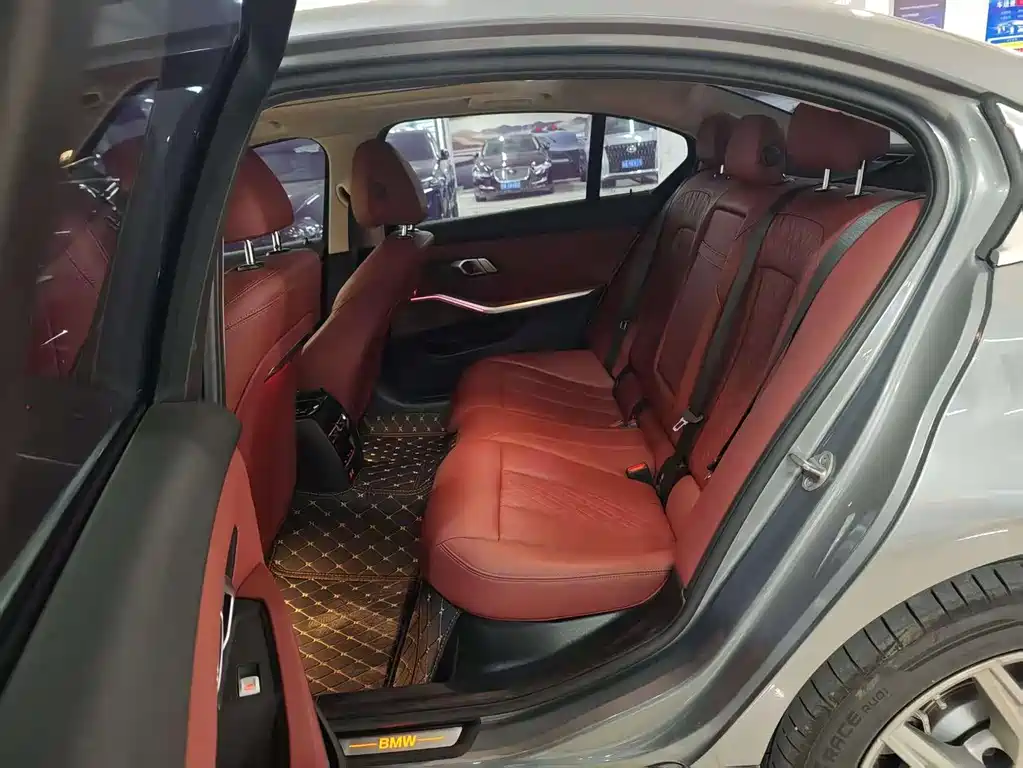 BMW i3 2024 eDrive 35 L
