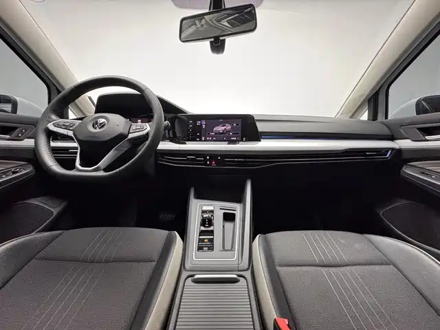 Volkswagen Golf — миниатюра 9
