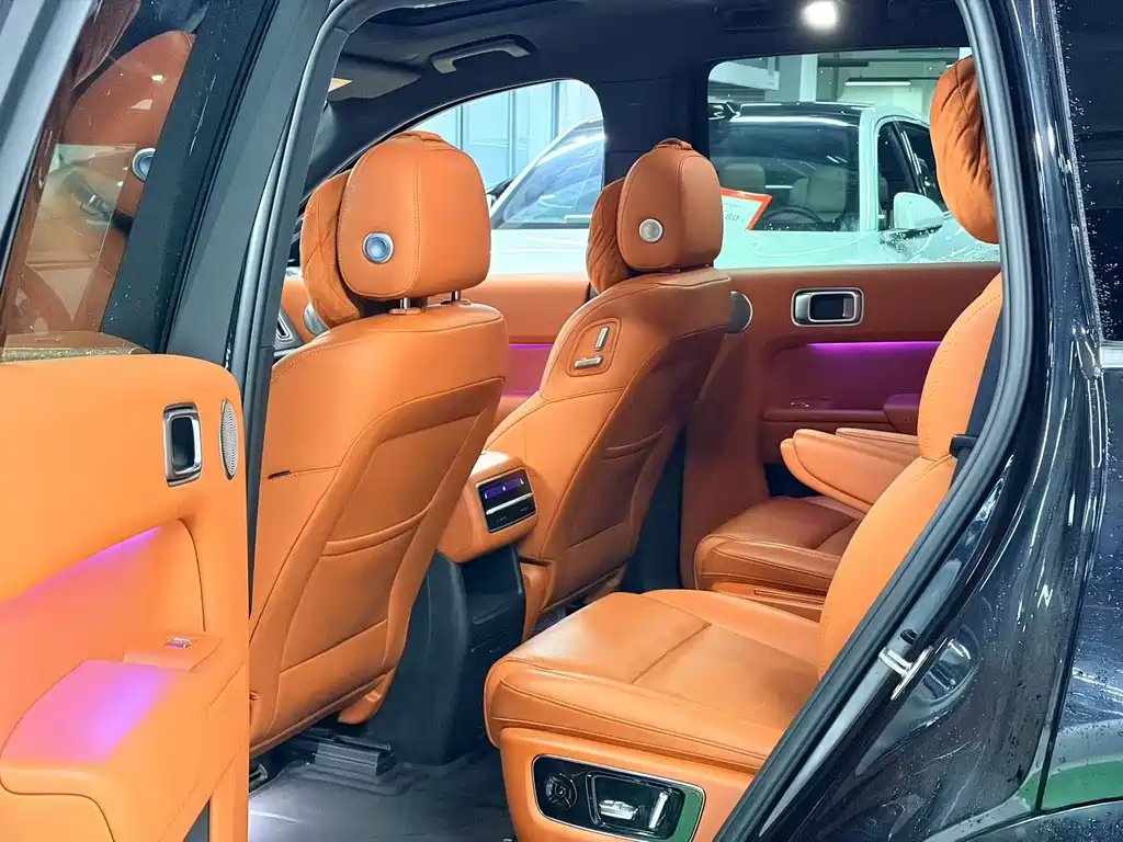 Li Auto Li L8 — миниатюра 3