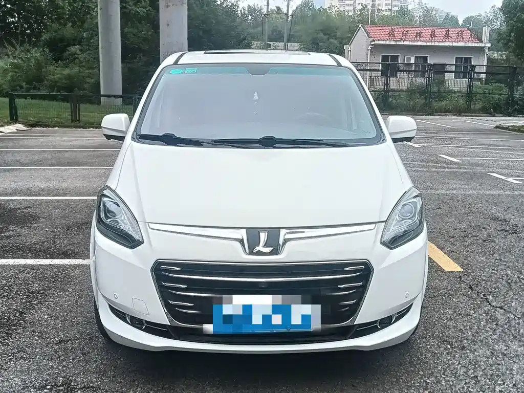 Luxgen Big 7 MPV — миниатюра 2