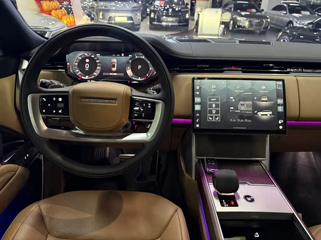 Land Rover Range Rover — миниатюра 10