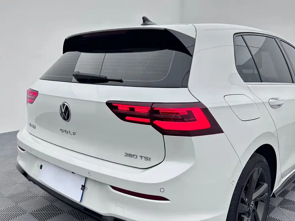 Volkswagen Golf — миниатюра 9