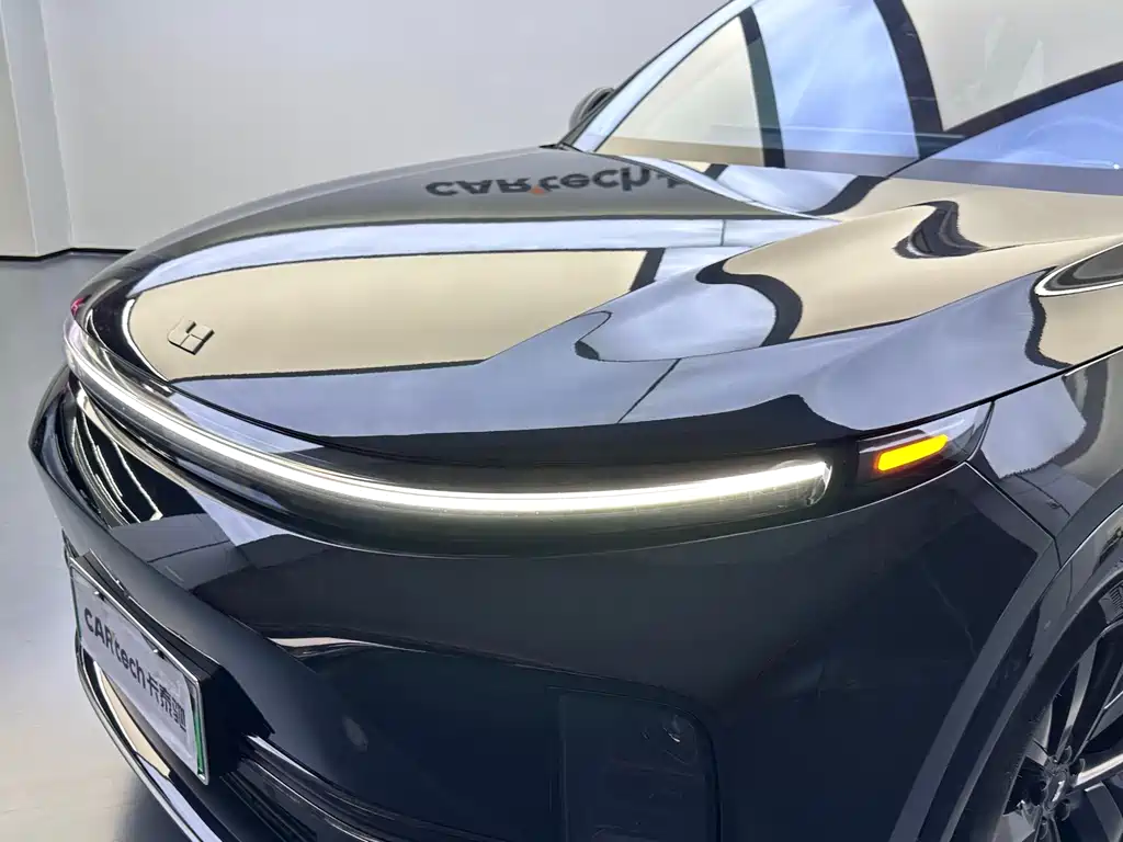 Li Auto Li L7 — миниатюра 21