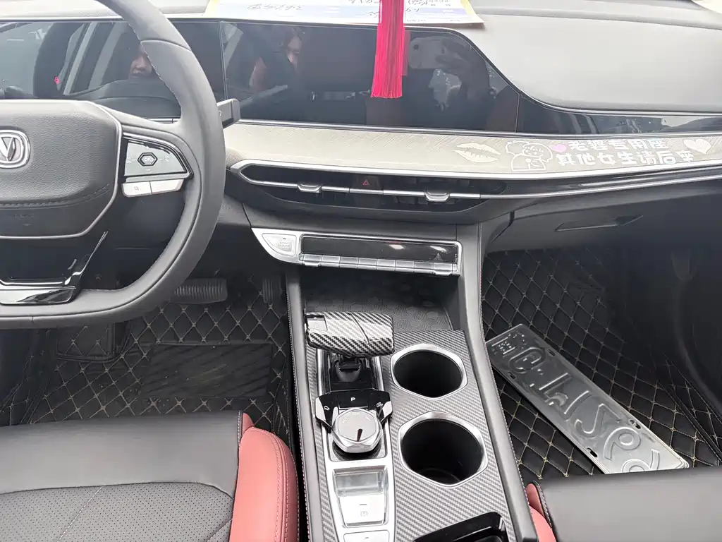 Changan Eado — миниатюра 8