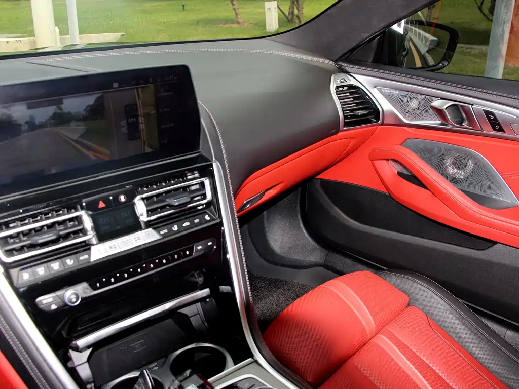 BMW 8 Series 8 2022 840i xDrive M Sport