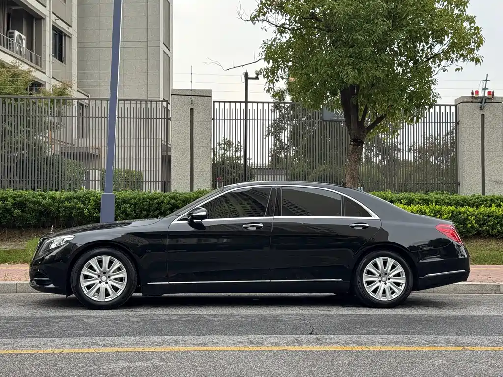 Mercedes-Benz S-Class — миниатюра 3