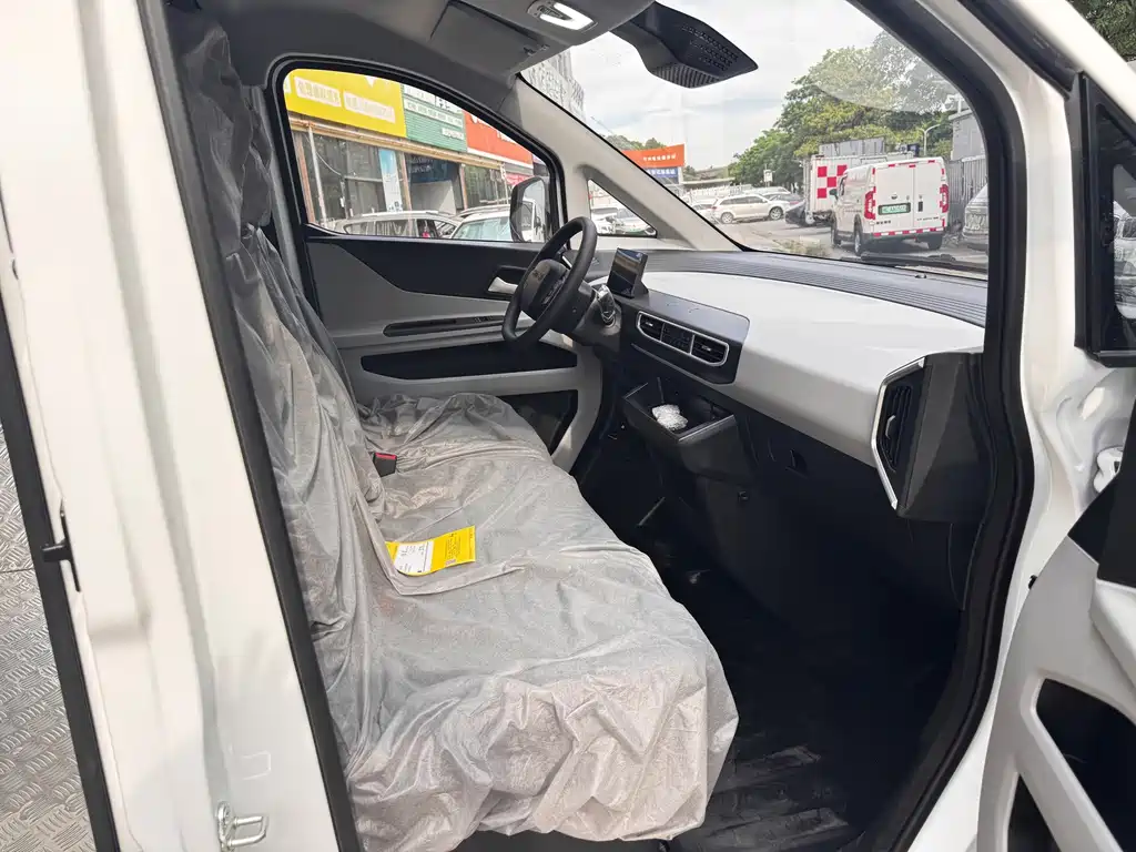 Kuayue 跨越星光 EV — миниатюра 9
