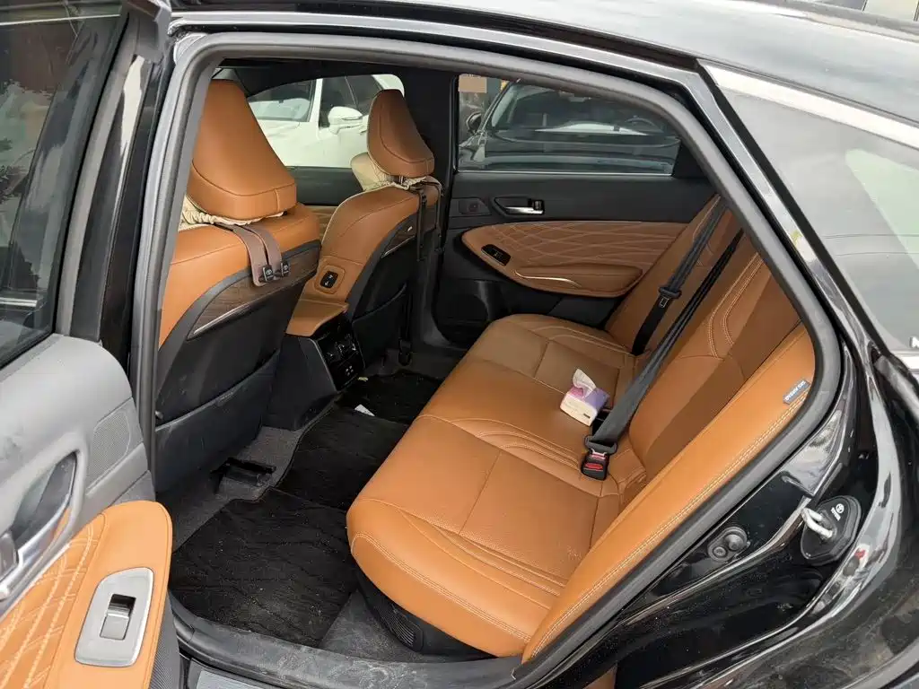 Toyota Avalon — миниатюра 5