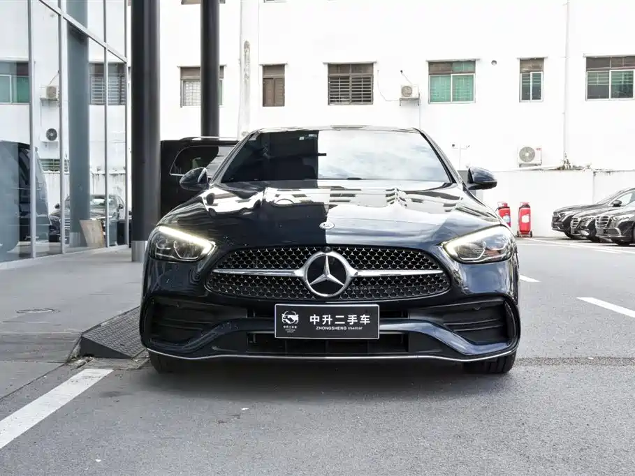 Mercedes-Benz C-Class — миниатюра 2