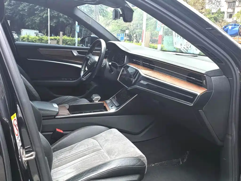 Audi A6L 2019 45 TFSI