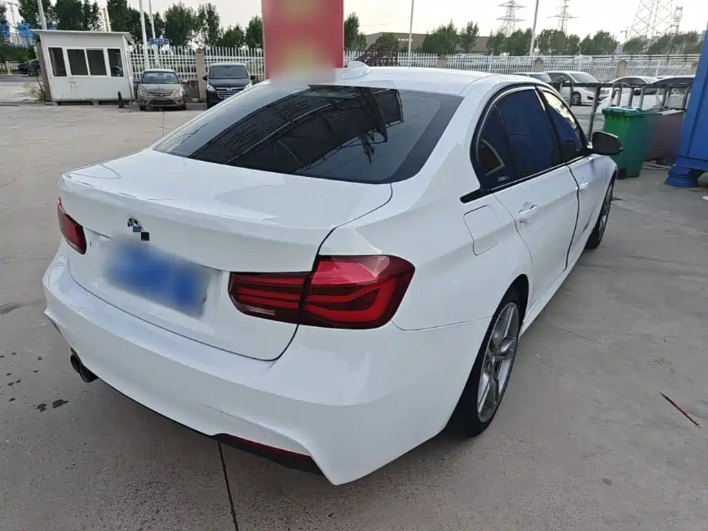 BMW 3 Series — миниатюра 7