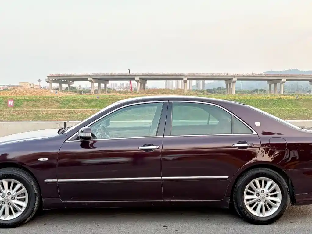 Toyota Crown 2006 2.5L Royal
