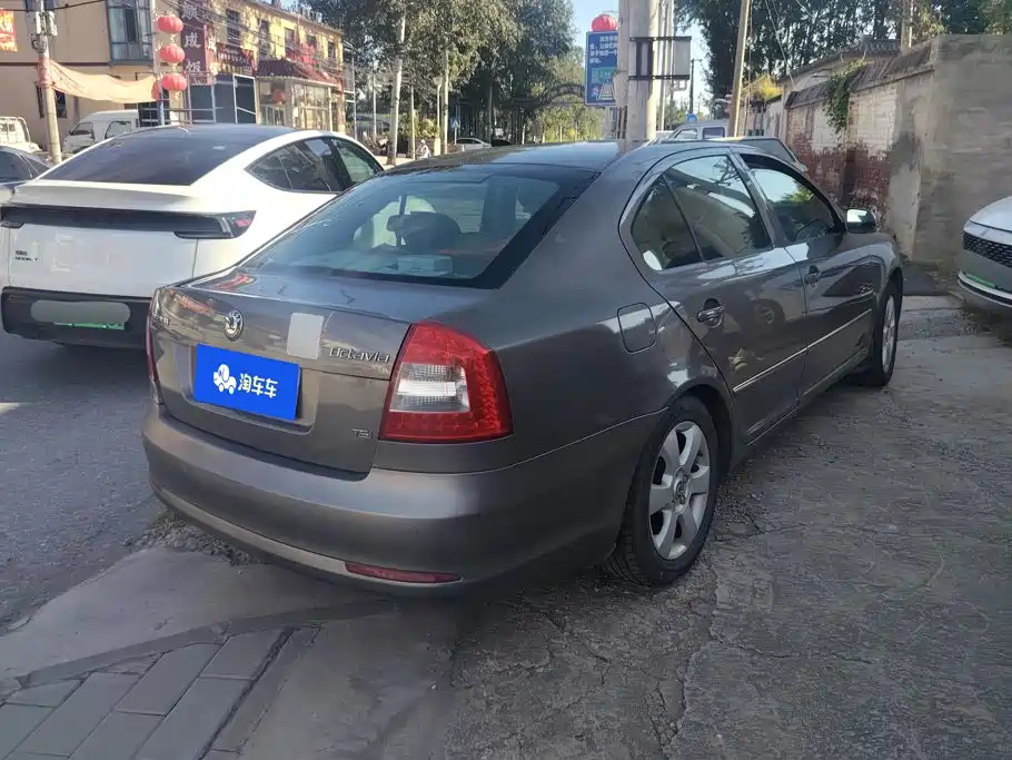 Skoda Octavia — миниатюра 3