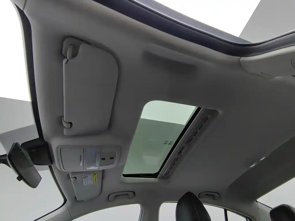 Roewe i5 — миниатюра 14