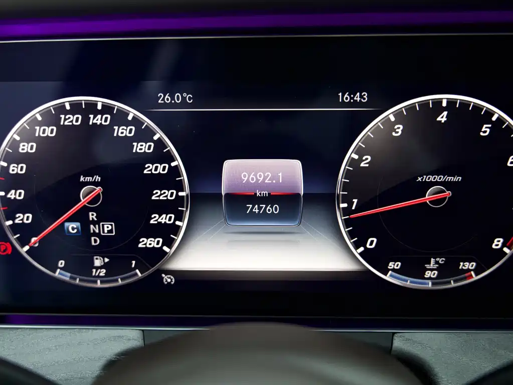 Mercedes-Benz CLS — миниатюра 27