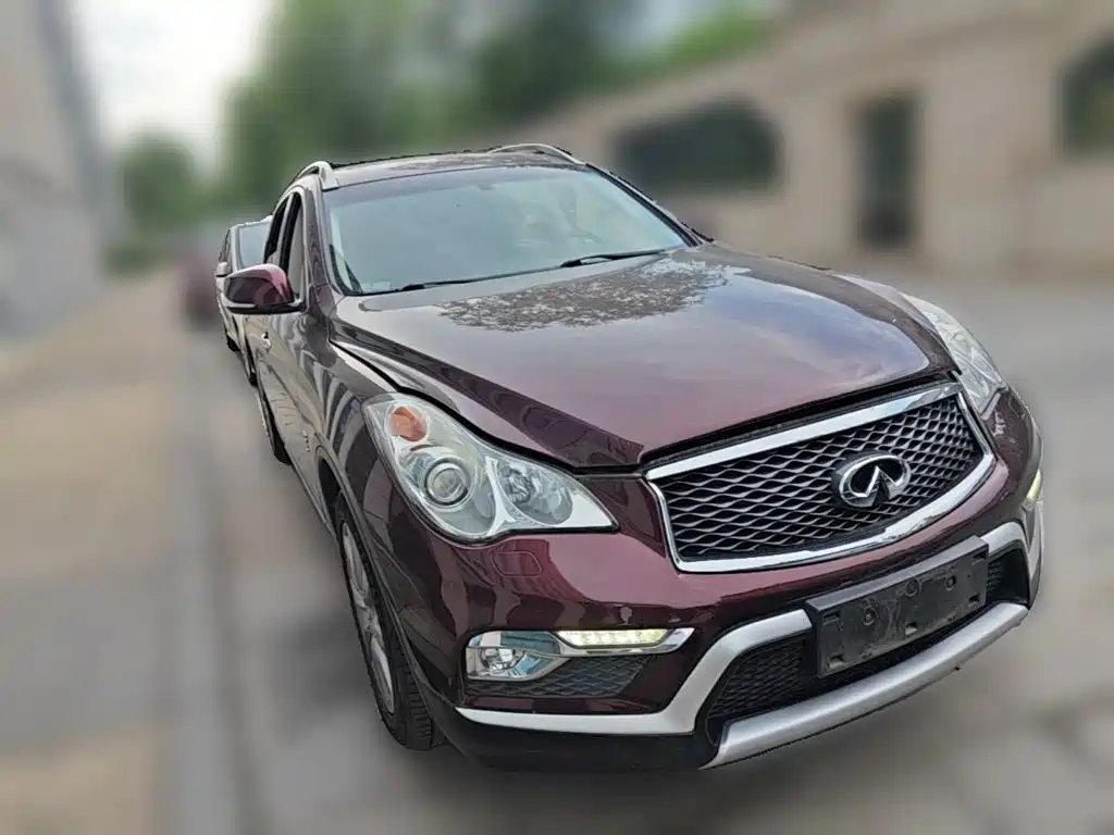 Infiniti QX50 2015 2.5L Enjoy