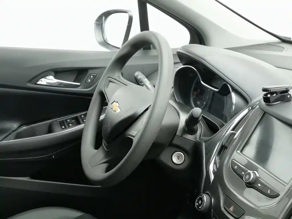 Chevrolet Cruze — миниатюра 22
