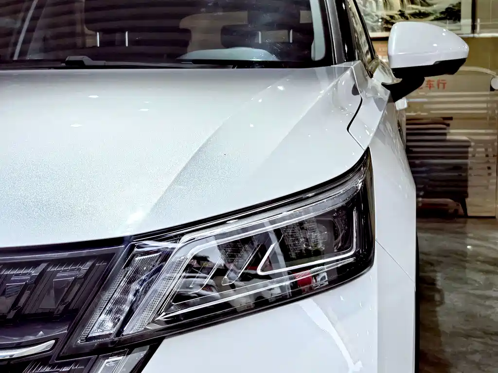 Wuling Xingchen — миниатюра 10