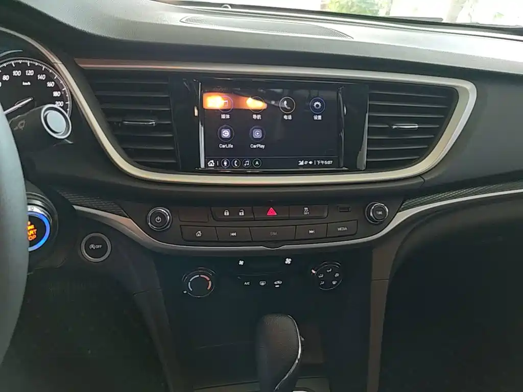 Buick Excelle — миниатюра 13