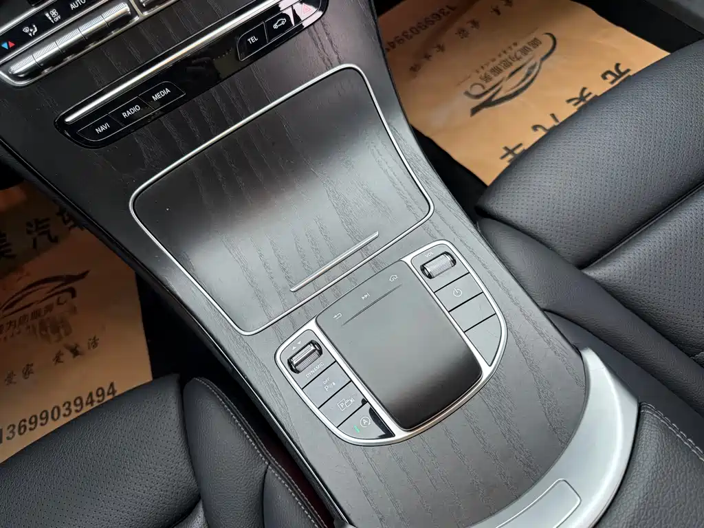Mercedes-Benz C-Class — миниатюра 14