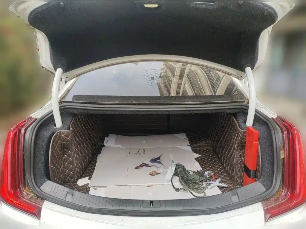 Cadillac XTS — миниатюра 10