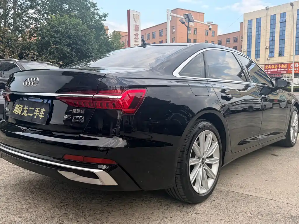 Audi A6L — миниатюра 4