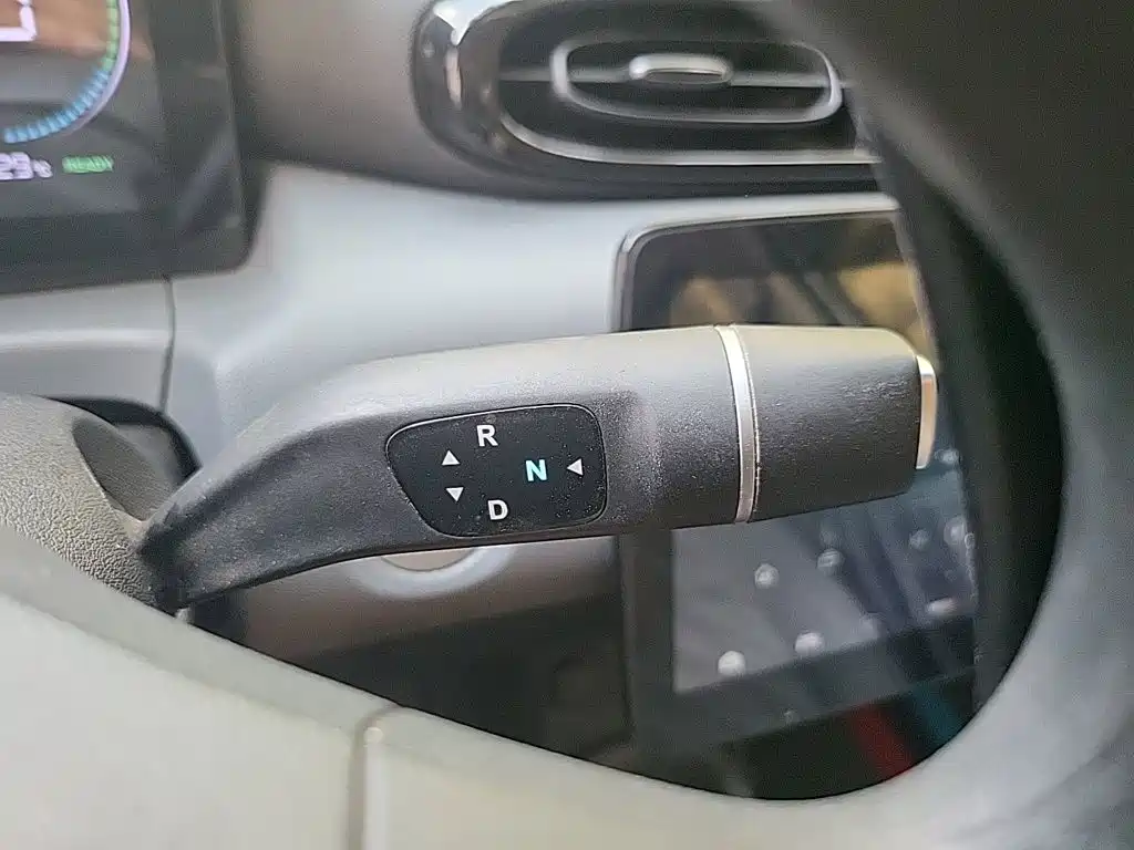 Leapmotor Leapmotor T03 — миниатюра 10