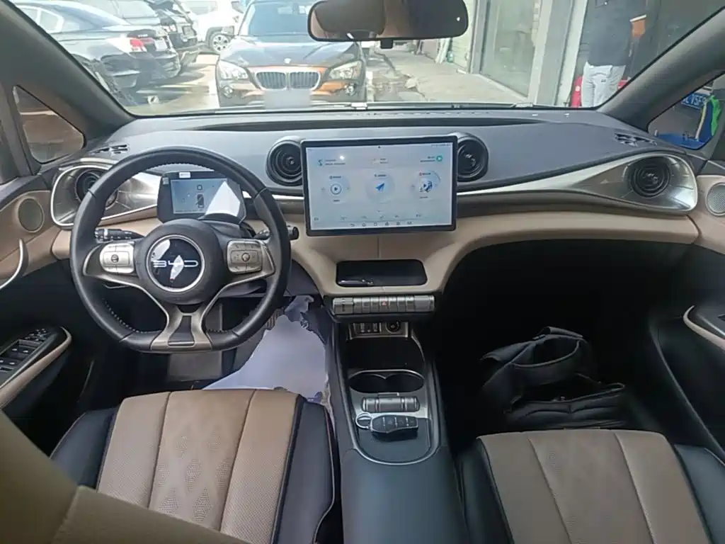 BYD Dolphin — миниатюра 10
