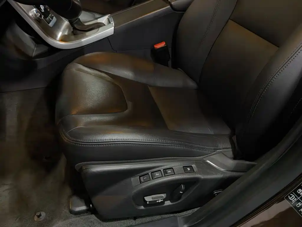 Volvo S60 — миниатюра 20
