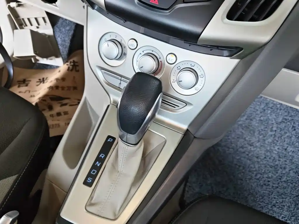 Ford Focus — миниатюра 14