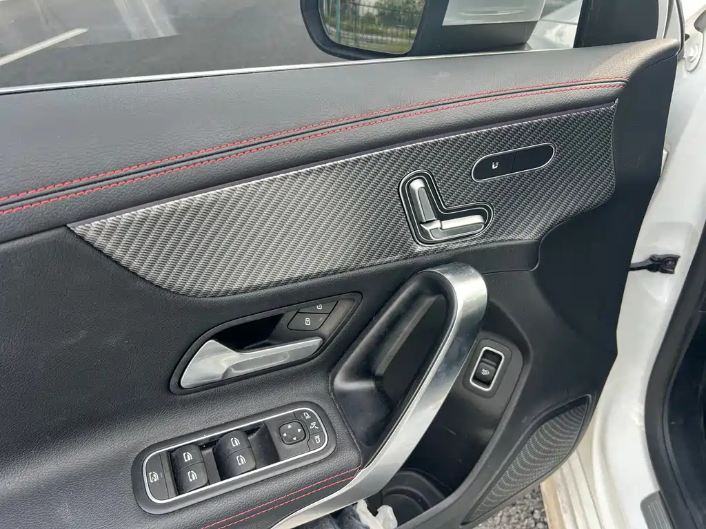 Mercedes-Benz A-Class — миниатюра 14
