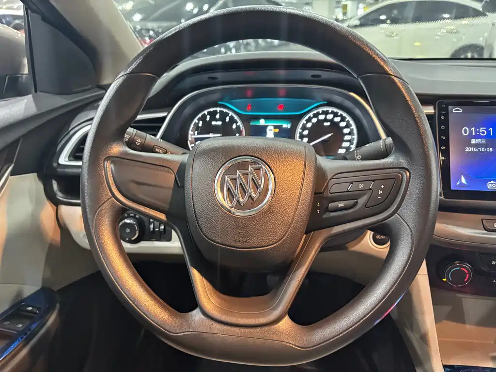 Buick Excelle — миниатюра 9