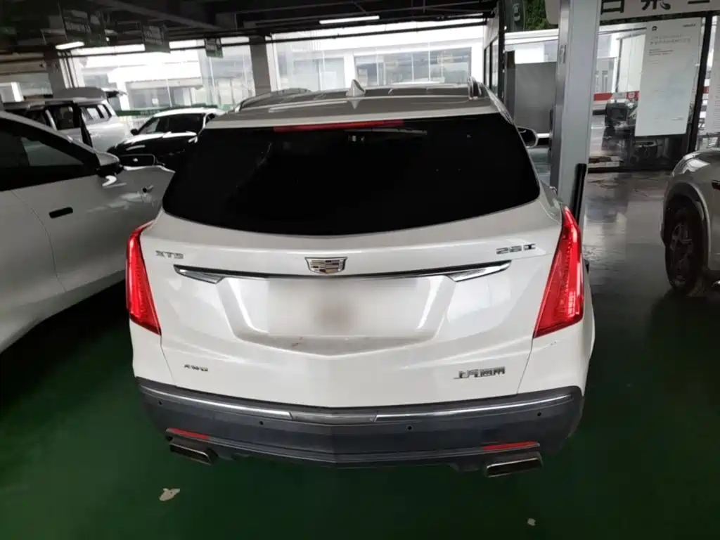 Cadillac XT5 — миниатюра 6