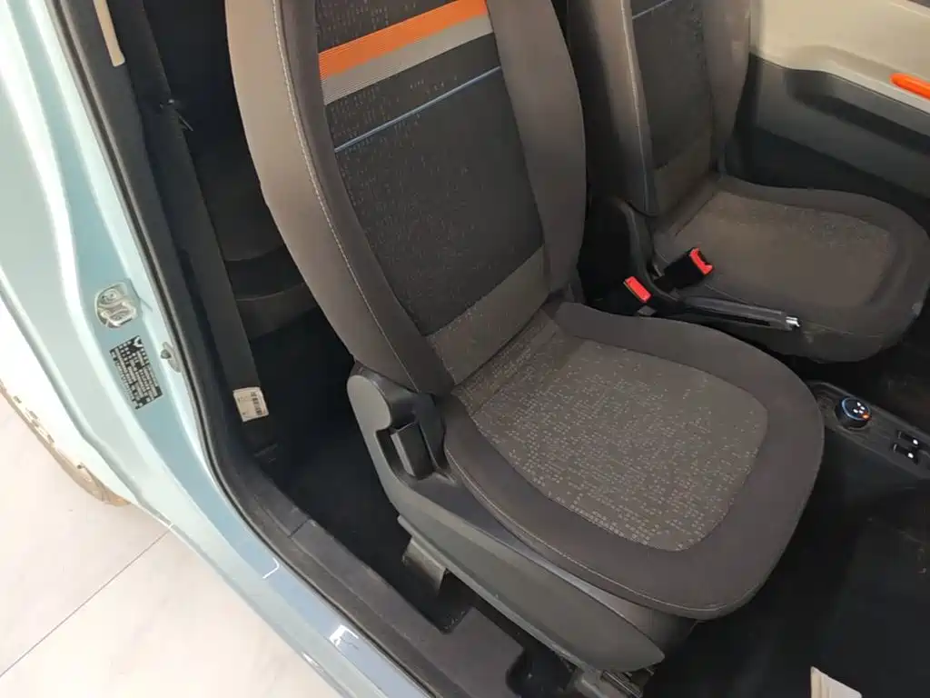 Wuling MINIEV — миниатюра 25