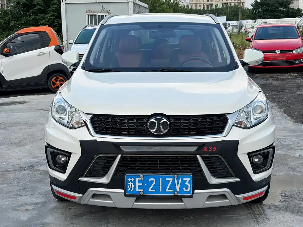 BAIC Senova X35 — миниатюра 2
