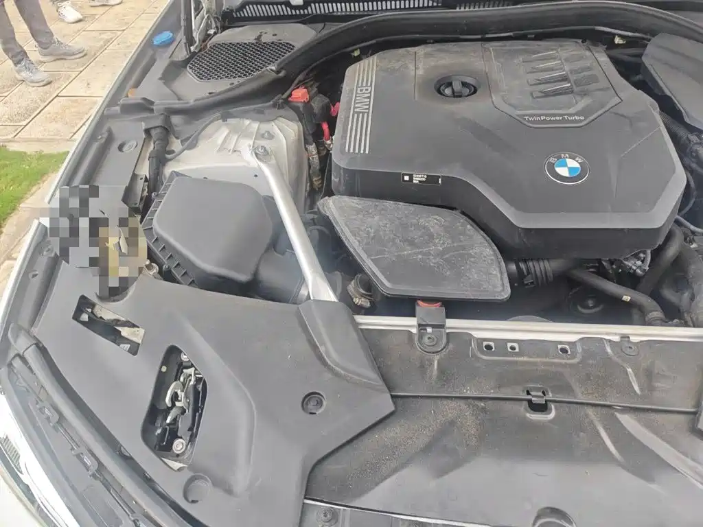 BMW 5 Series — миниатюра 23