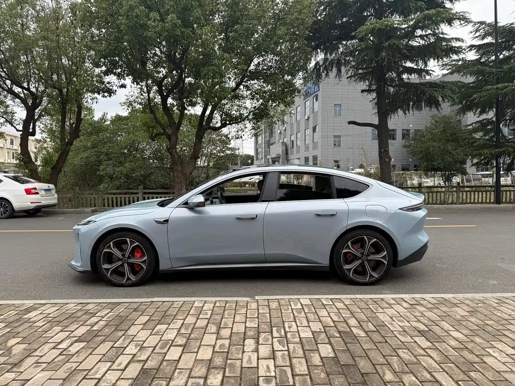 NIO ET5 — миниатюра 8