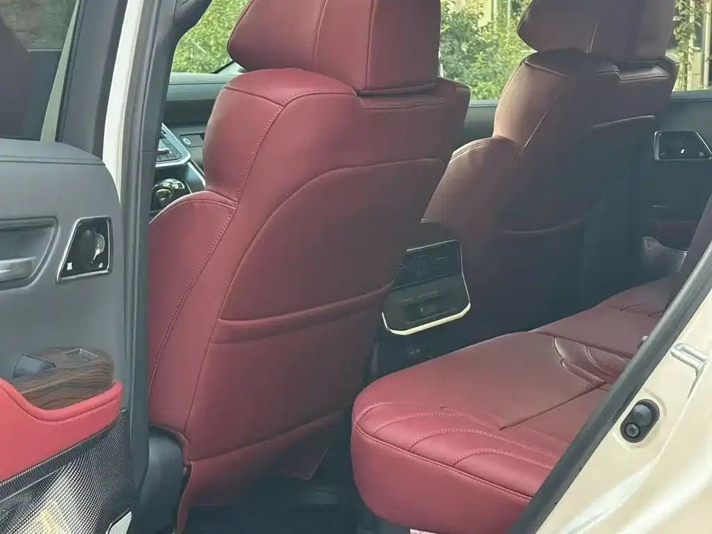 Toyota Land Cruiser — миниатюра 11