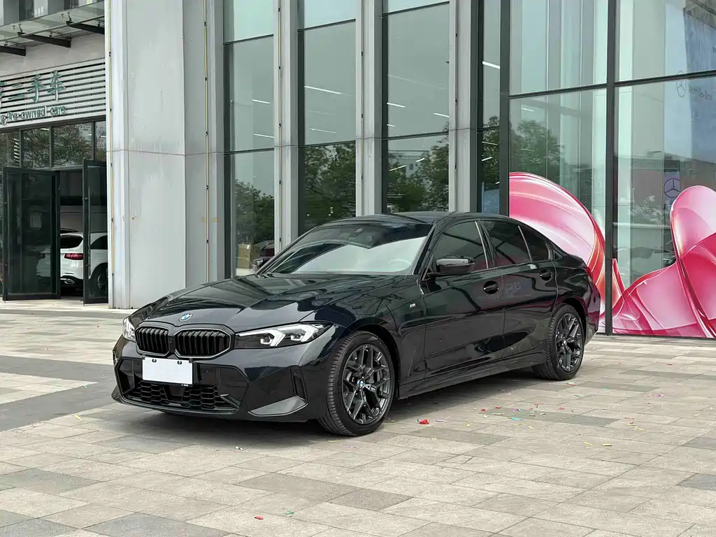 BMW 3 Series 2025