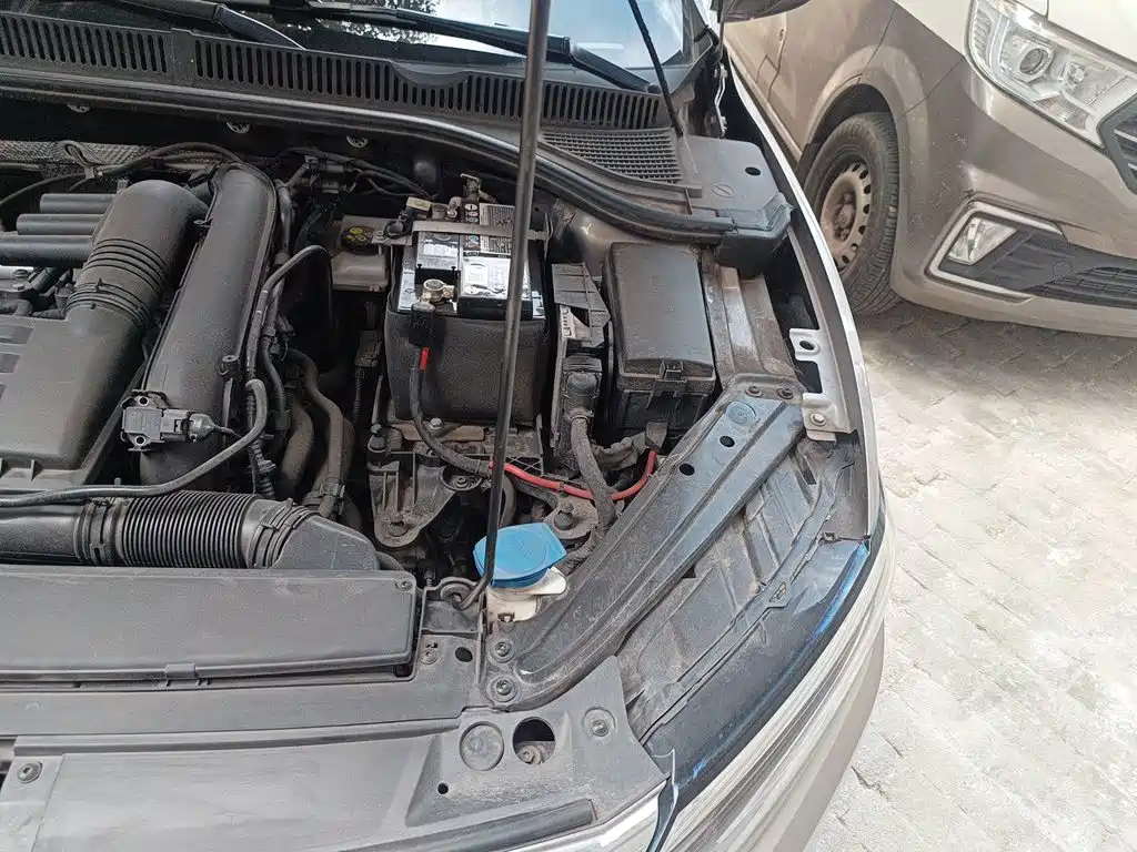 Volkswagen Sagitar — миниатюра 21