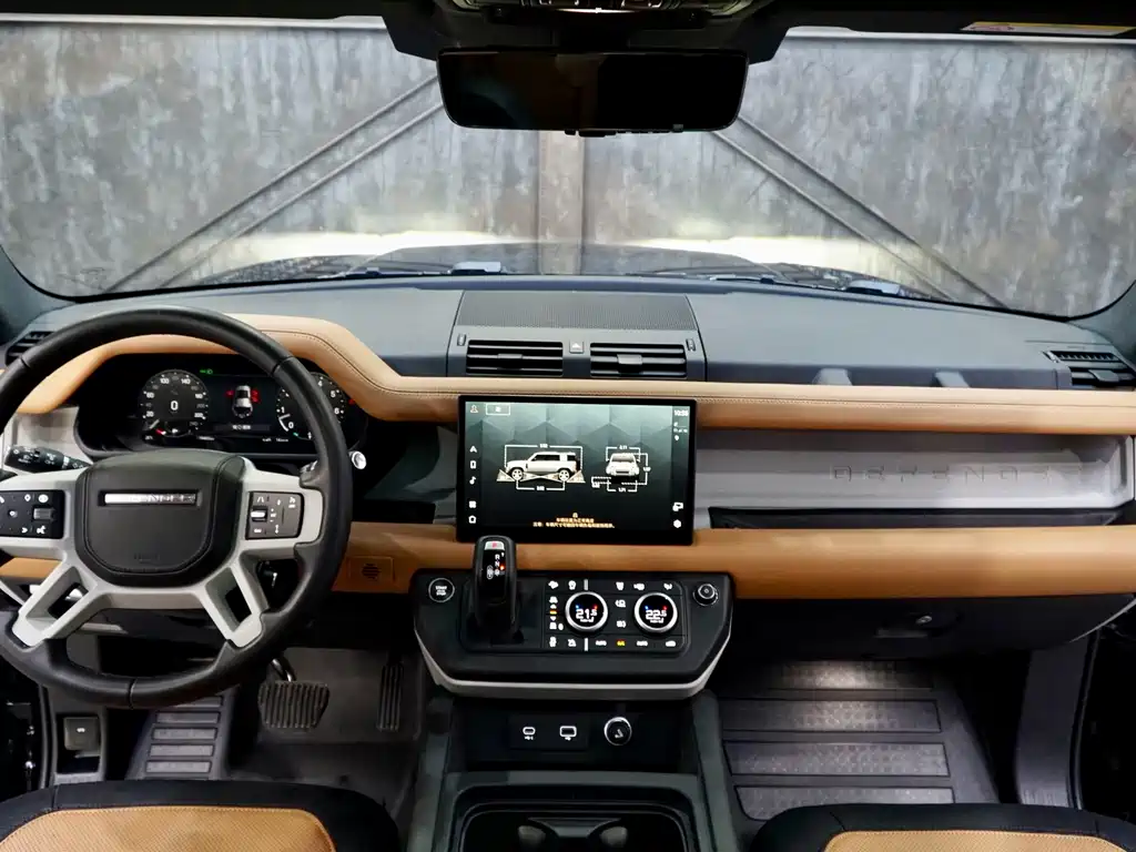 Land Rover Defender — миниатюра 7