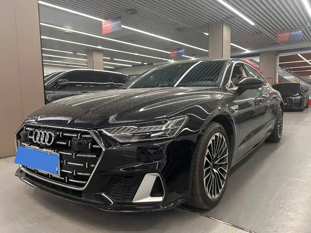 Audi A7L 2022